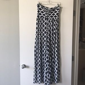 Strapless cinched Moroccan print maxi dress
